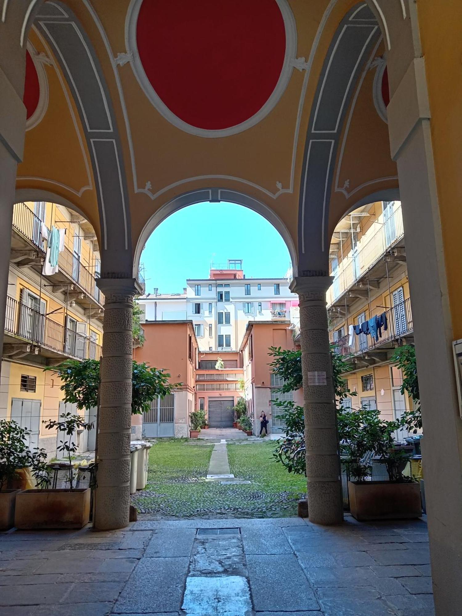 Soggiorno Isola Milano Esterno foto